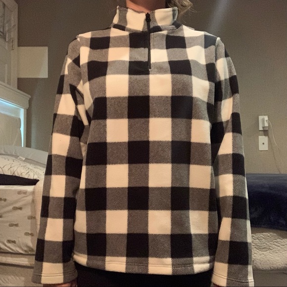 Black and white fleece - Picture 5 of 5